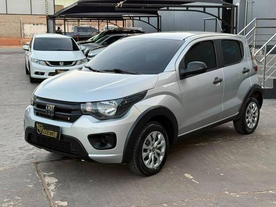 FIAT MOBI 1.0 EVO FLEX LIKE. MANUAL FIAT MOBI 1.0 EVO FLEX LIKE. MANUAL